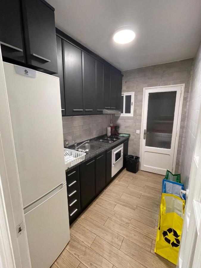 Apartamento Mar y montaña en la costa del Maresme Pineda De Mar Exterior foto