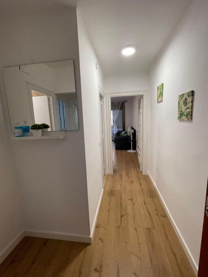 Apartamento Mar y montaña en la costa del Maresme Pineda De Mar Exterior foto