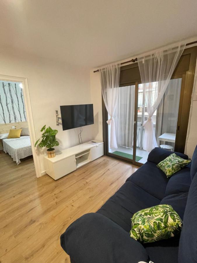 Apartamento Mar y montaña en la costa del Maresme Pineda De Mar Exterior foto