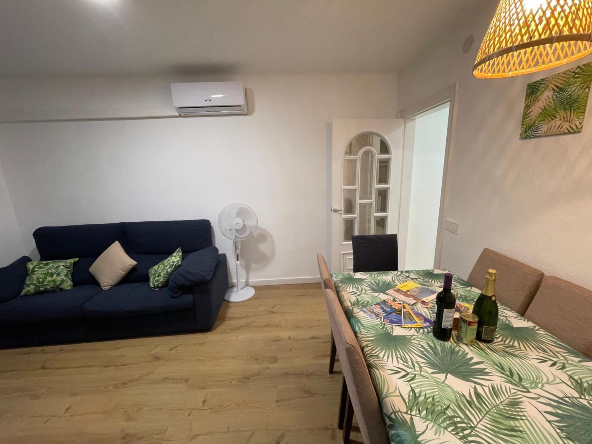 Apartamento Mar y montaña en la costa del Maresme Pineda De Mar Exterior foto